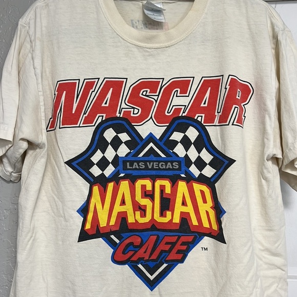 NASCAR VINTAG COTTON SHORT SLEEVE TEE LAS VEGAS SIZE MEDIUM - Picture 2 of 16